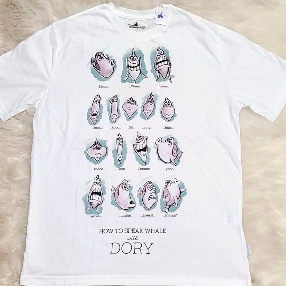 New! Disney Hong Kong Resort Speaking Whale W/Dory